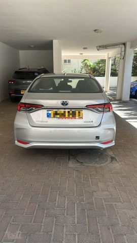 טויוטה קורולה