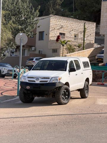 מודעת רכב טויוטה היילקס