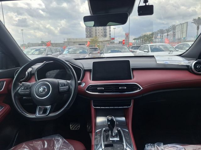 אם ג'י EHS PHEV