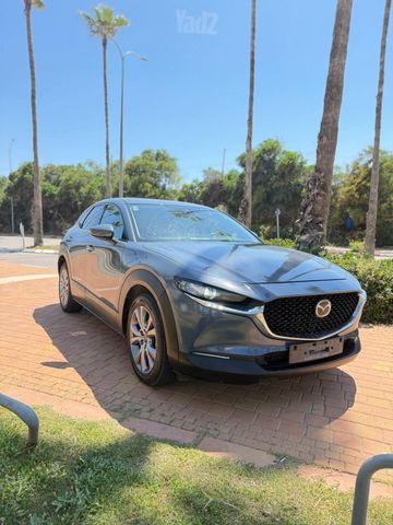 מודעת רכב מאזדה CX-30 1