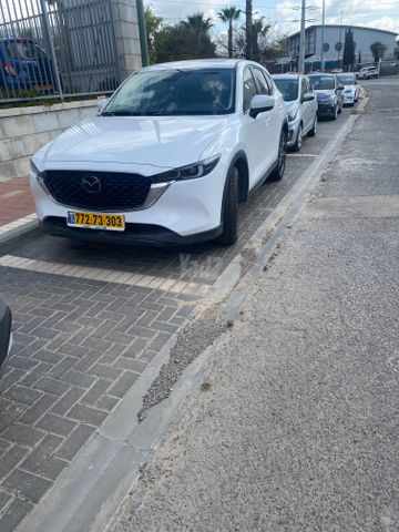 מודעת רכב מאזדה CX-5