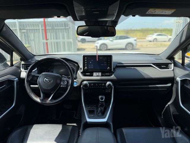 טויוטה RAV4