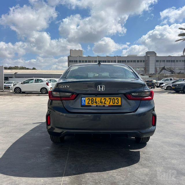 מודעת רכב הונדה סיטי 2