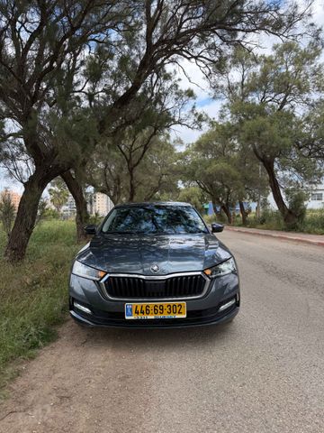 סקודה אוקטביה