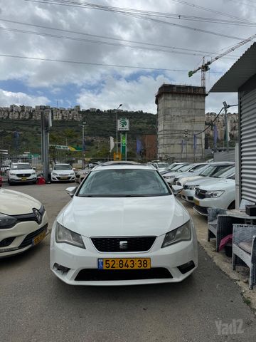 מודעת רכב סיאט לאון