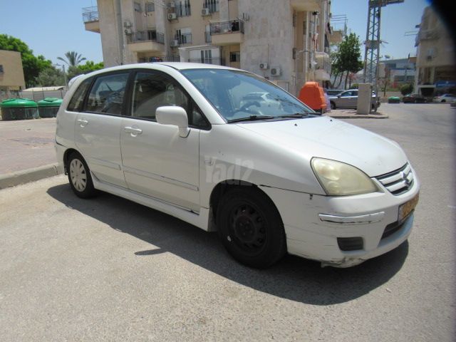סוזוקי ליאנה