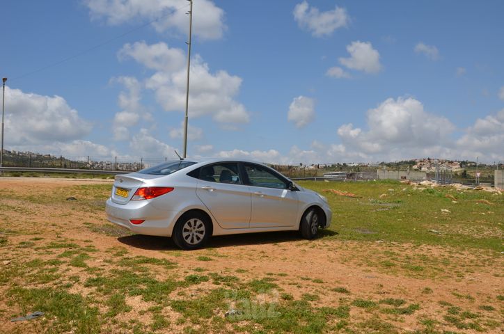 מודעת רכב יונדאי אקסנט i25