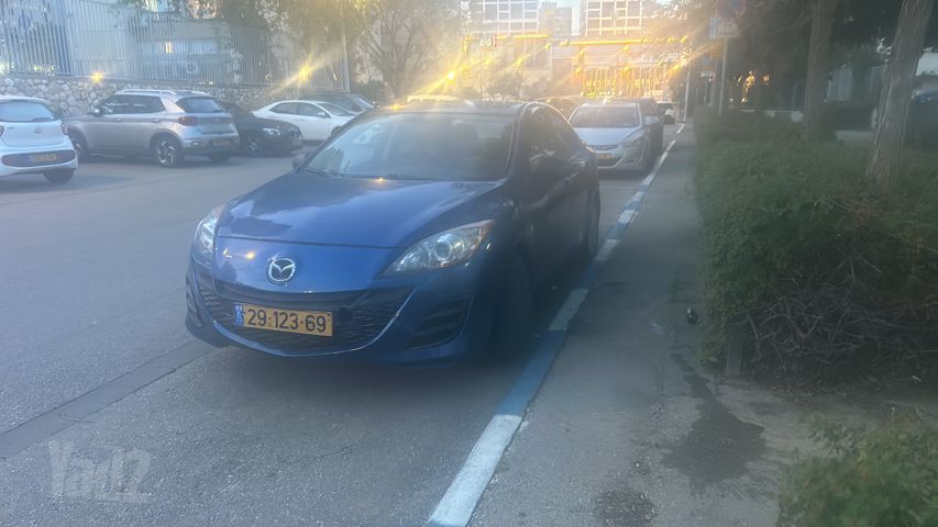 מאזדה 3
