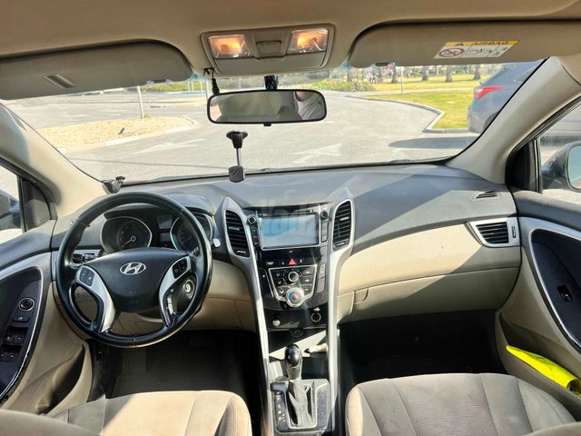 יונדאי i30