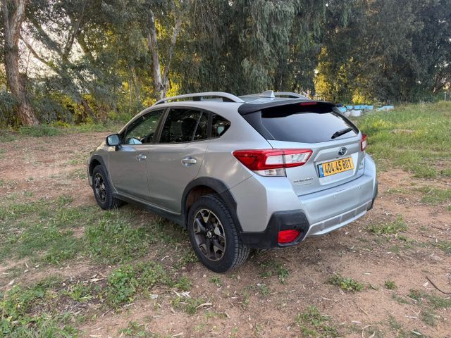 סובארו XV