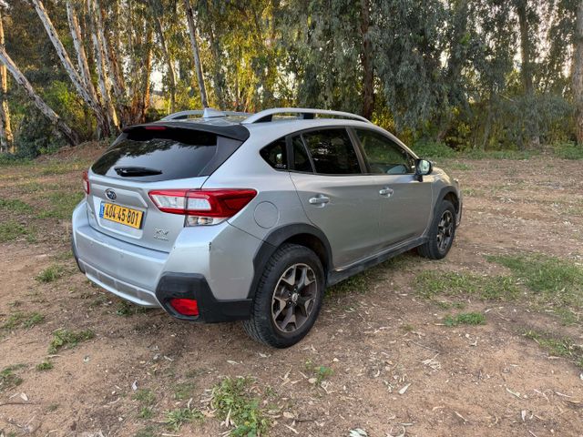 סובארו XV