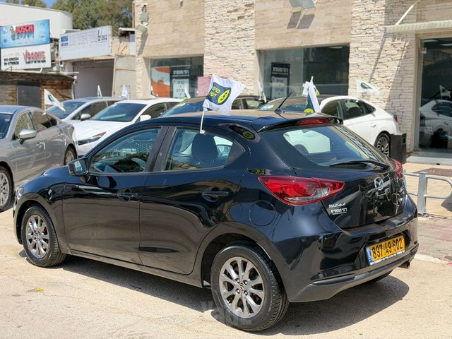 מאזדה 2