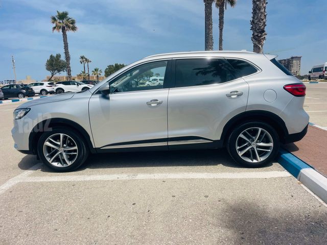 אם ג'י EHS PHEV