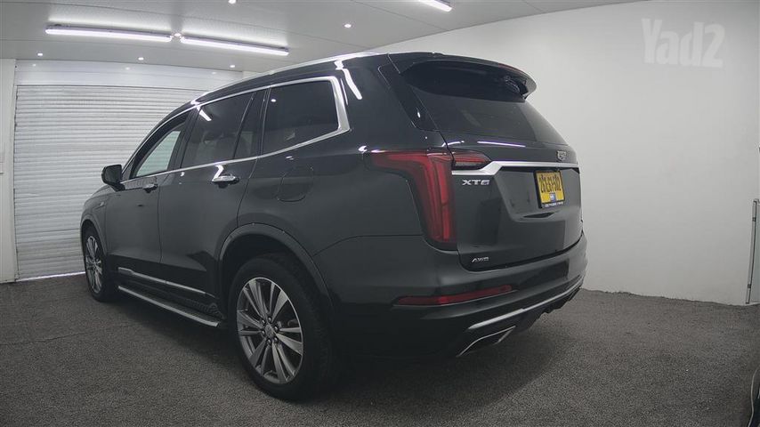 קאדילק XT6