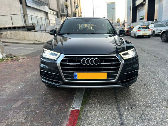 מודעת רכב אאודי Q5 1