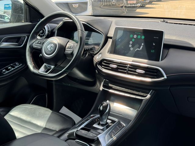 אם ג'י EHS PHEV