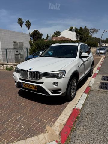 ב מ וו X3