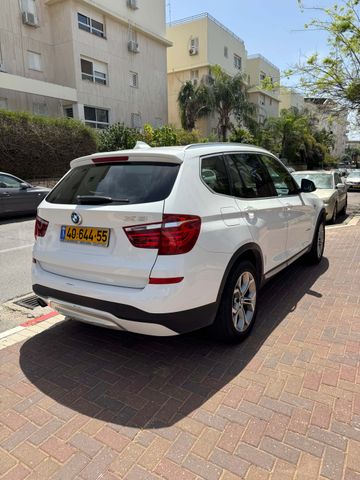 ב מ וו X3