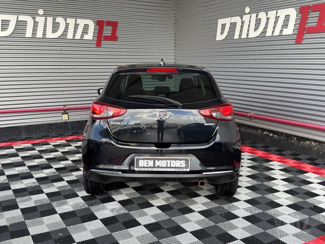 מאזדה 2
