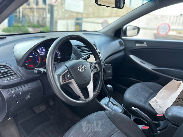 יונדאי אקסנט i25