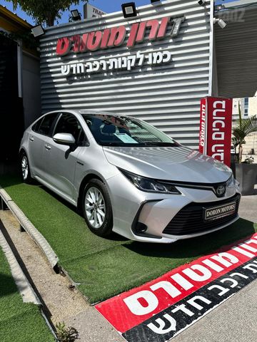 טויוטה קורולה