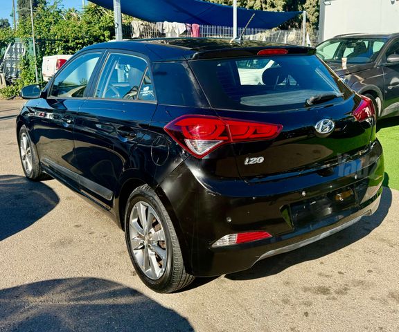 יונדאי i20