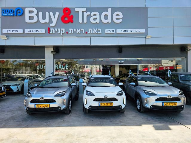 מודעת רכב טויוטה יאריס קרוס