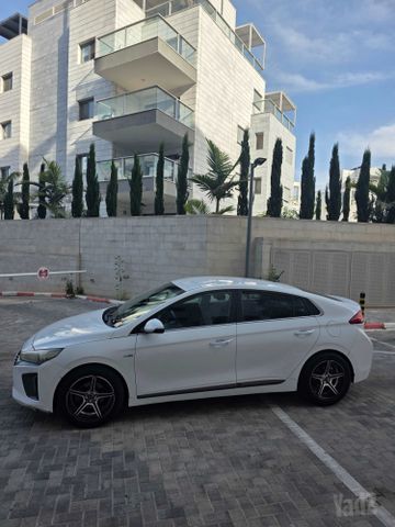 מודעת רכב יונדאי איוניק