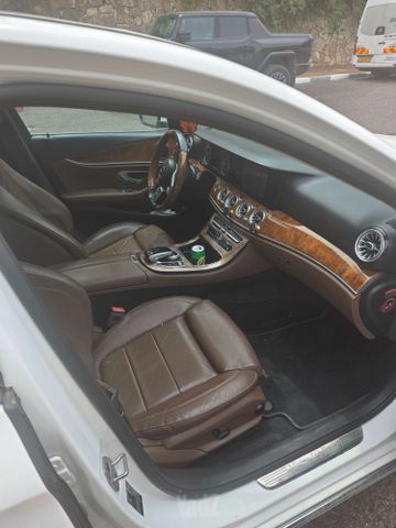מרצדס-בנץ E-class