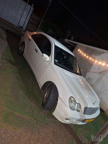 מרצדס-בנץ C-class