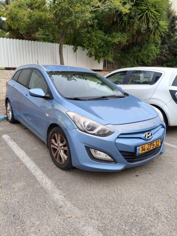יונדאי i30