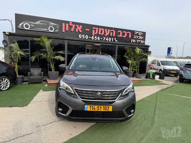 פיג'ו 5008