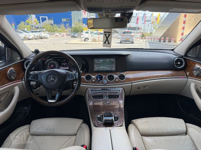מרצדס-בנץ E-class