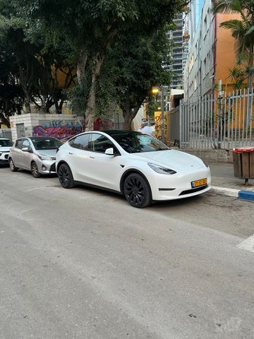 טסלה מודל Y