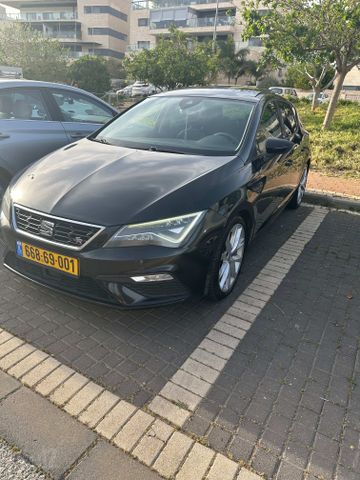 סיאט לאון