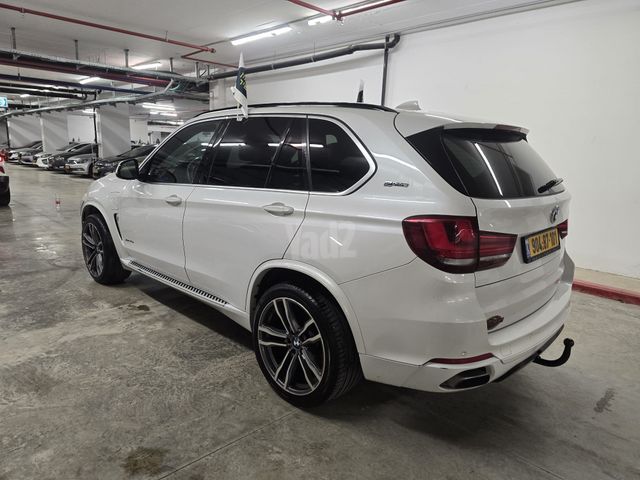 ב מ וו X5