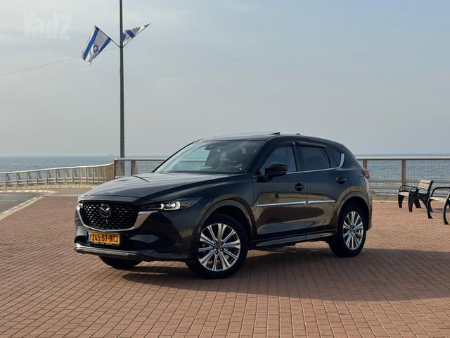 מודעת רכב מאזדה CX-5