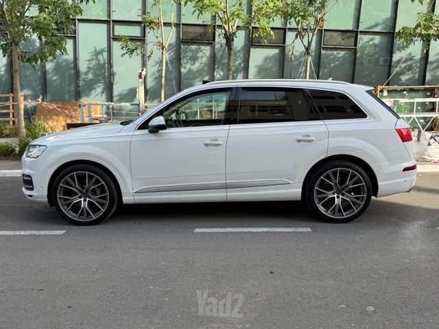 אאודי Q7