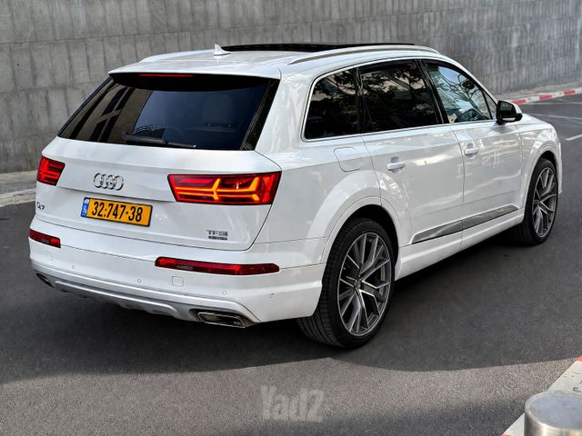 אאודי Q7