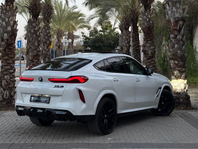 ב מ וו X6 M