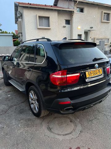 ב מ וו X5