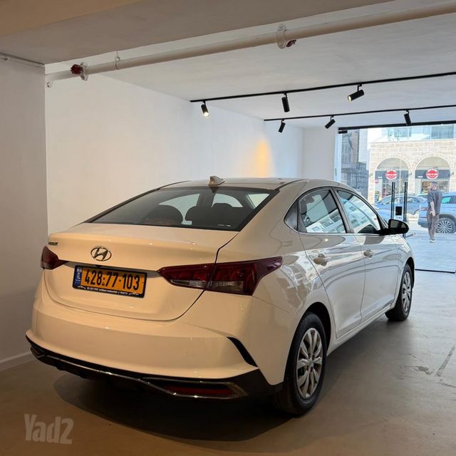 יונדאי אקסנט i25