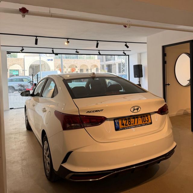 יונדאי אקסנט i25