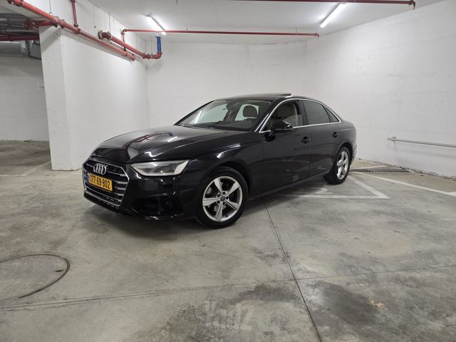 מודעת רכב אאודי A4