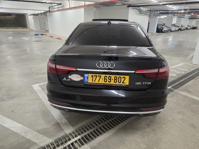 אאודי A4