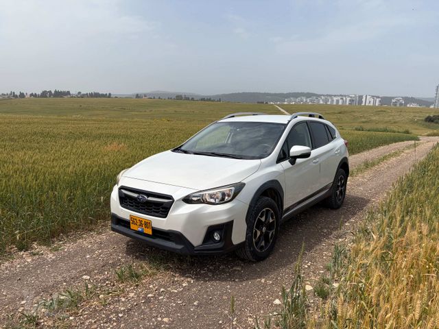 מודעת רכב סובארו XV