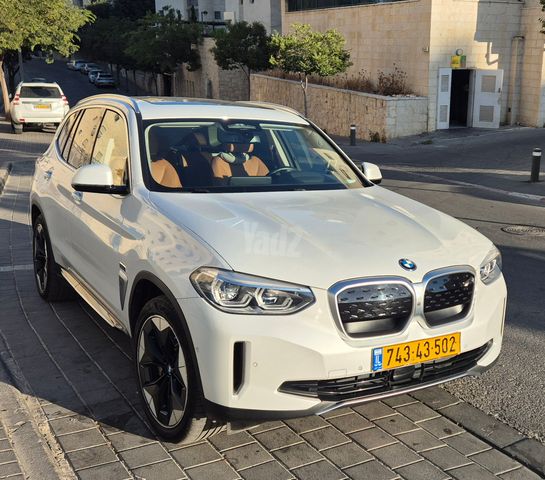 מודעת רכב ב מ וו iX3