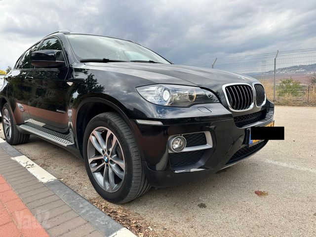 ב מ וו X6