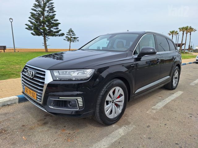 אאודי Q7