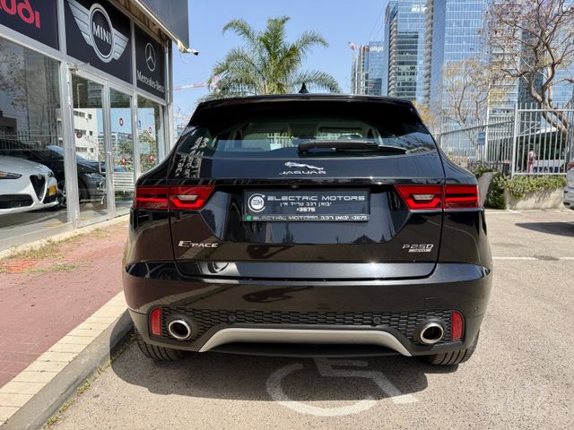 יגואר E-Pace